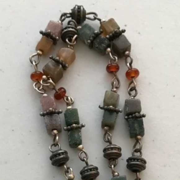 5/$15 Eclectic Multi Colored Beaded Chain Necklace - Picture 3 of 4